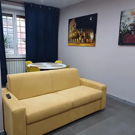 Apartment Benny Urban House Appia Rome