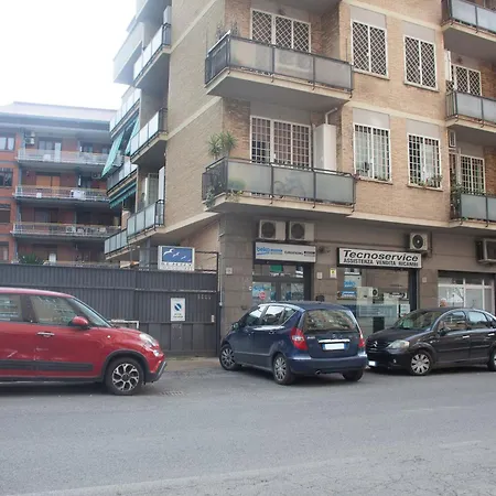 Apartment Benny Urban House Appia